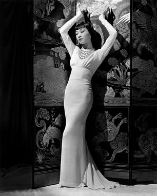 Anna May Wong: Hollywood’s First Chinese-American Movie Star.