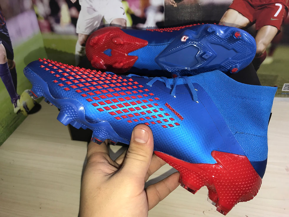 Прев'ю: Фото футбольных бутс Adidas Mutator 20+ FG