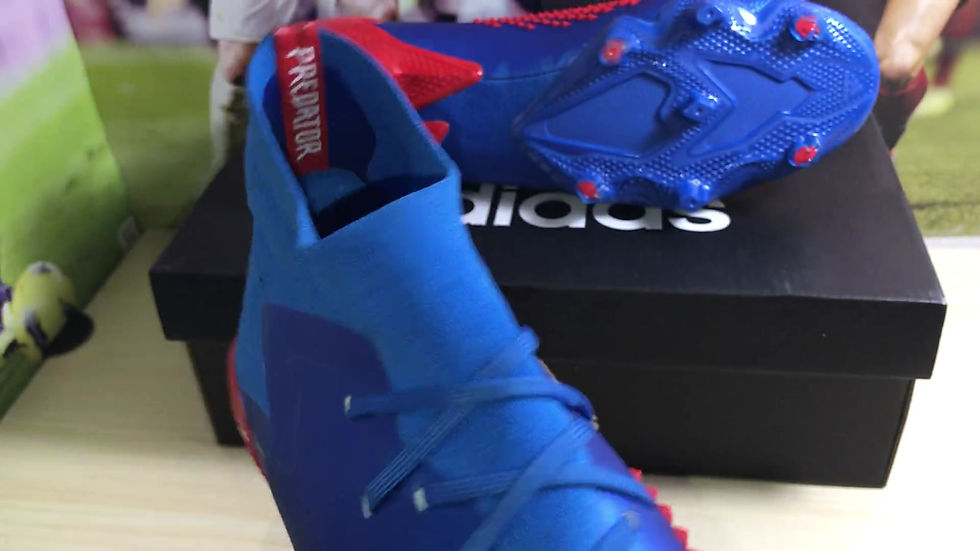 Прев'ю: Видео футбольных бутс Adidas Mutator 20+ FG