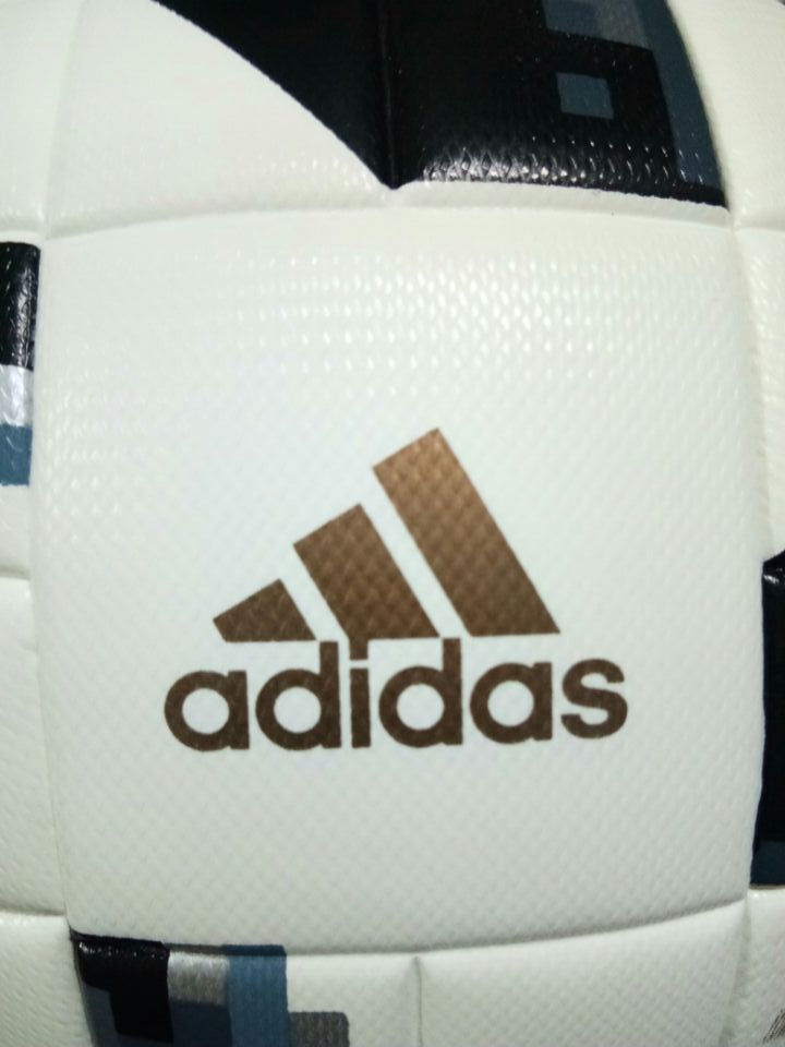 Миниатюра: Футбольный мяч Adidas Telstar 18 WORLD CUP TOP GLIDER / мяч адидас телстал чм 2018