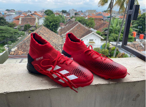 Прев'ю: Сороконожки Adidas Predator 20.3 Active Red White TF / сороконожки адидас