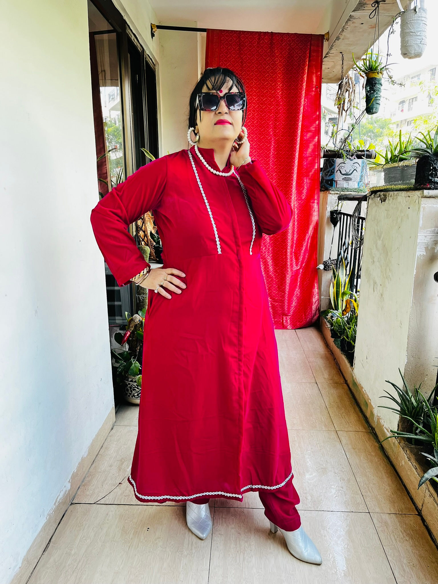 Velevet Suit ( RANI PINK)