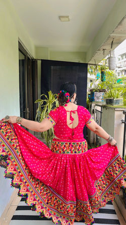 A50EAB1A-D270-4F2E-8FD8-DD0E84844D62