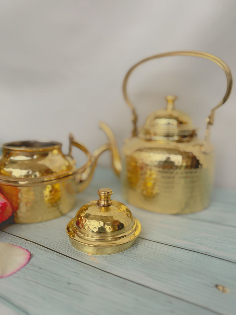 Thumbnail: Brass hammered Kettle -Medium