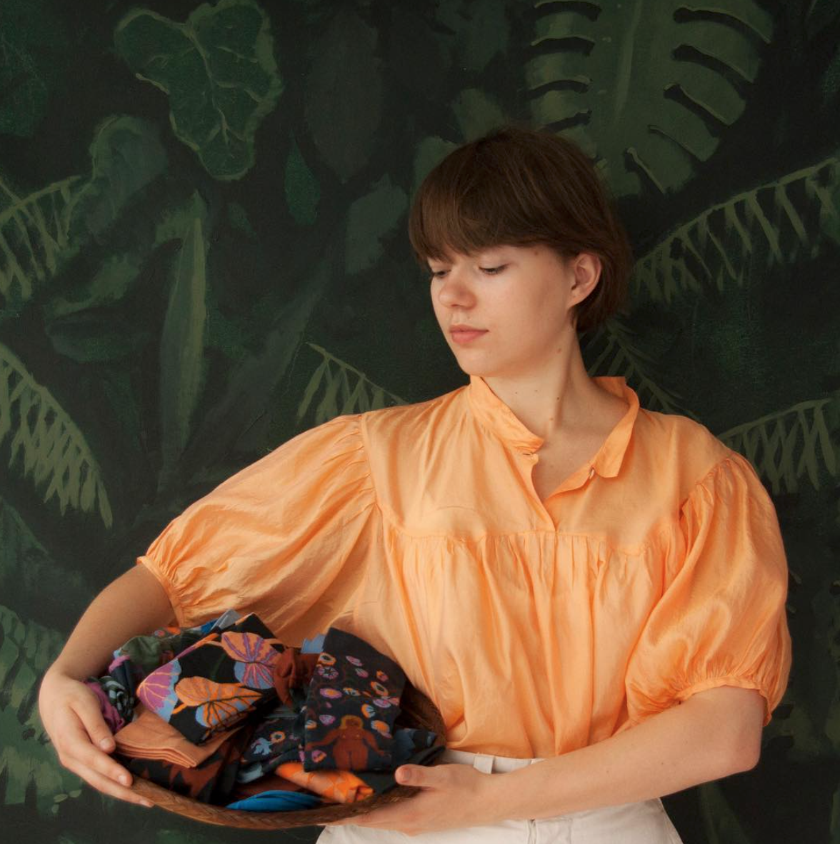 Bonne Maison, Bah Oui