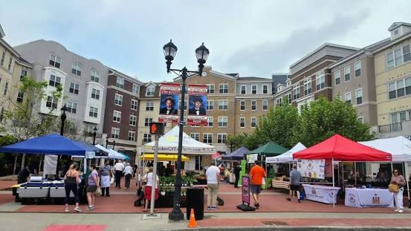 Glen Cove - Deep Roots Farmers Market