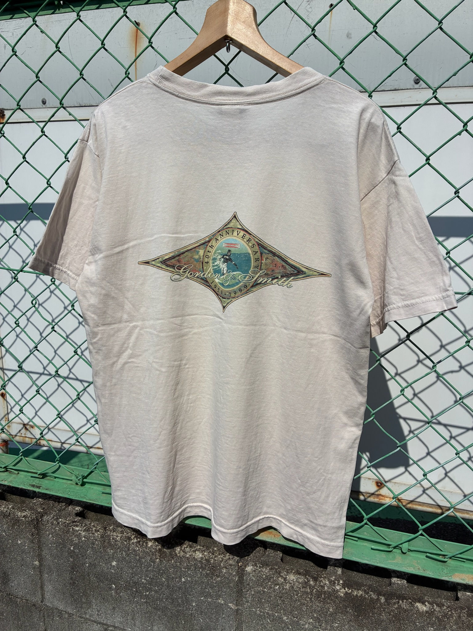 Old Gordon & Smith tee