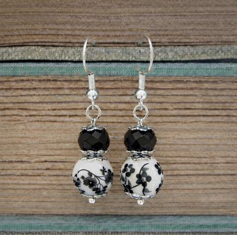 Thumbnail: Midnight Belle Fleur Drops Collection