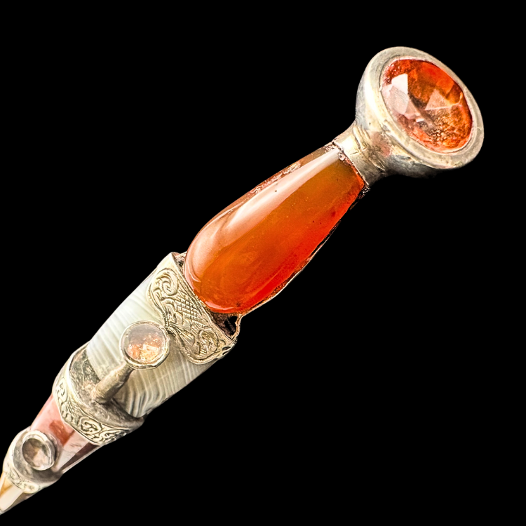 Thumbnail: VICTORIAN – XL Antique Scottish Gemstone, Carnelian & Agate Kilt PIN/BROOCH