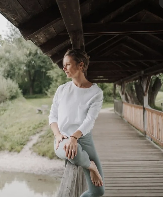 Das ist ein Bild zur Rezession von Saskia Stadlmeir.