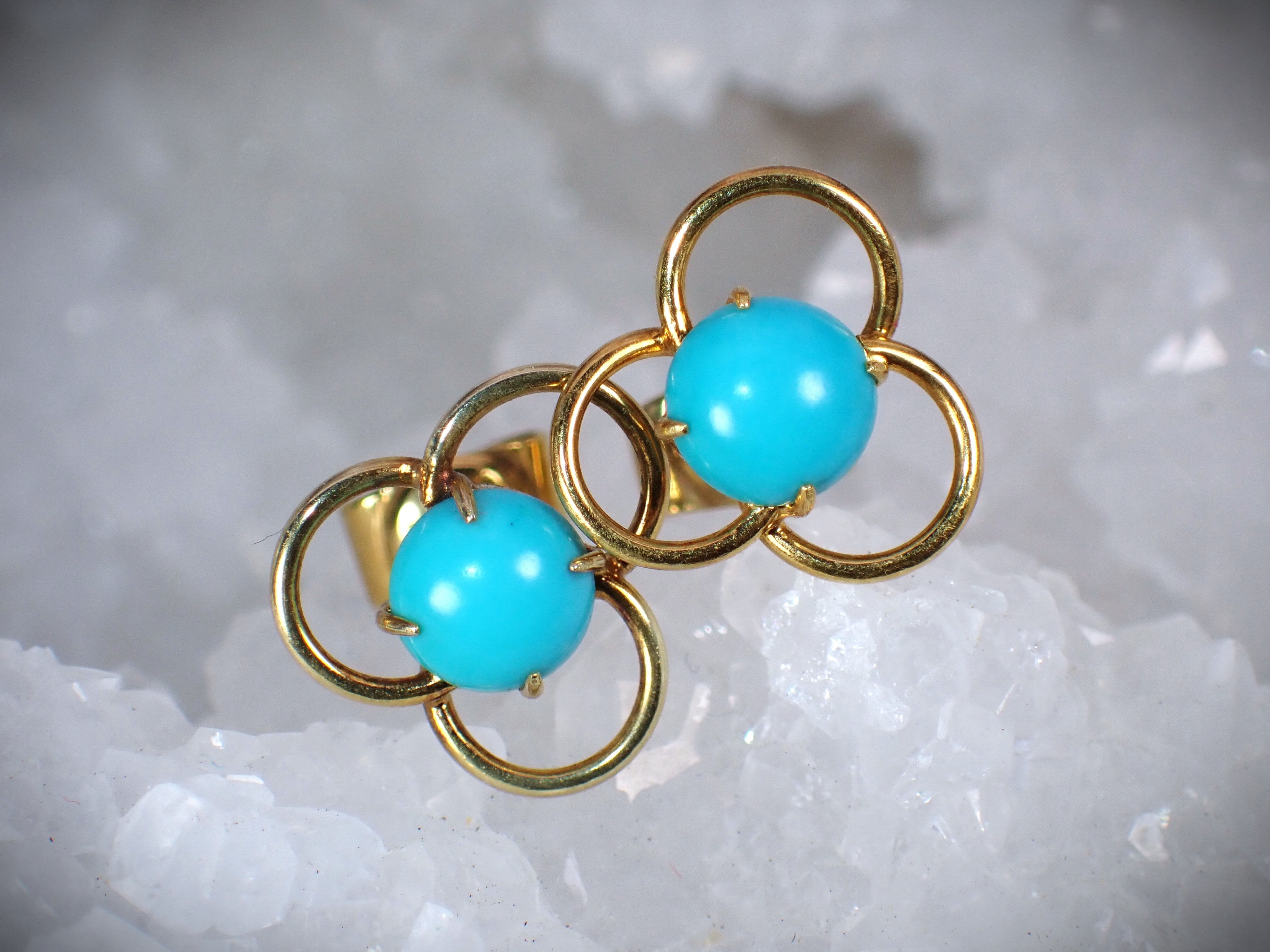 Vintage 14K Yellow Gold Turquoise Cabochon Floral Design Stud Button Earrings