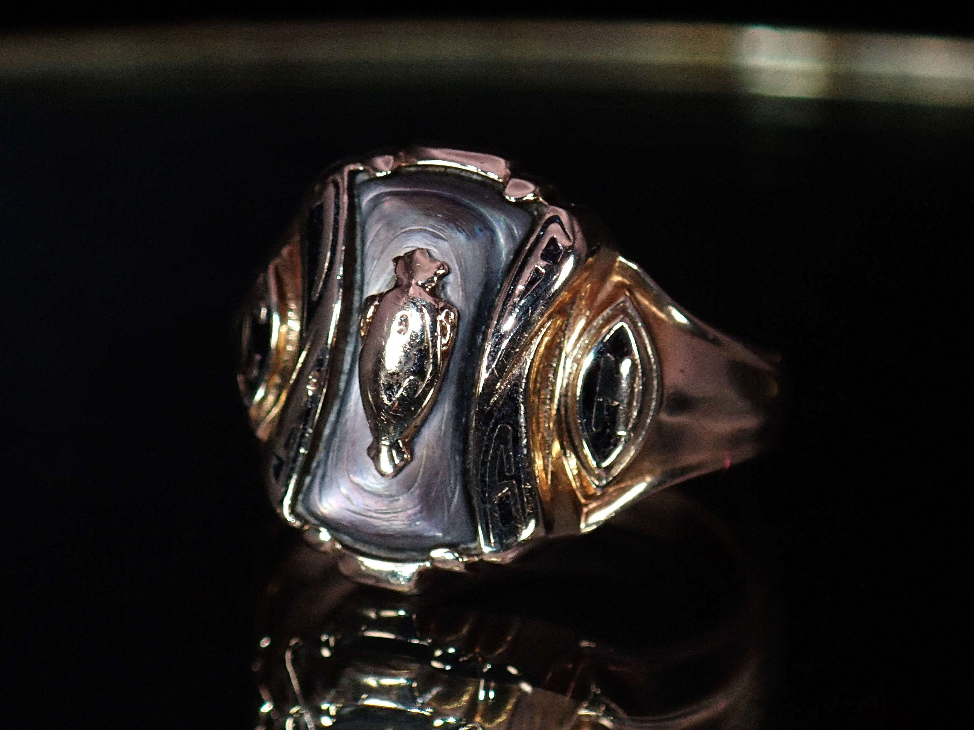 1966 Balfour 10K Yellow Gold & Mother of Pearl Ladies Class Ring