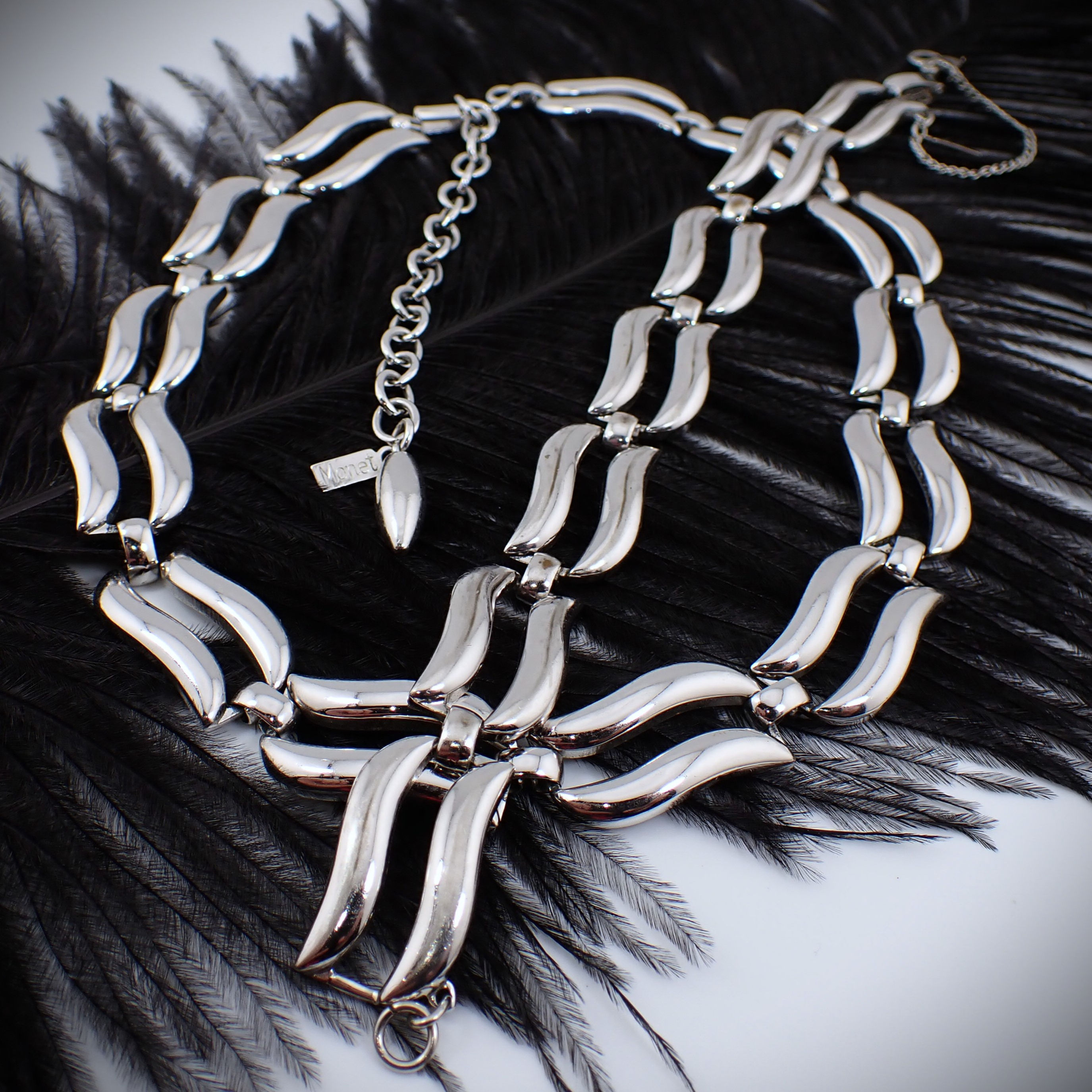 Demi-Parure Monet Vintage Silver Tone Double Wave Link Necklace & Bracelet Set