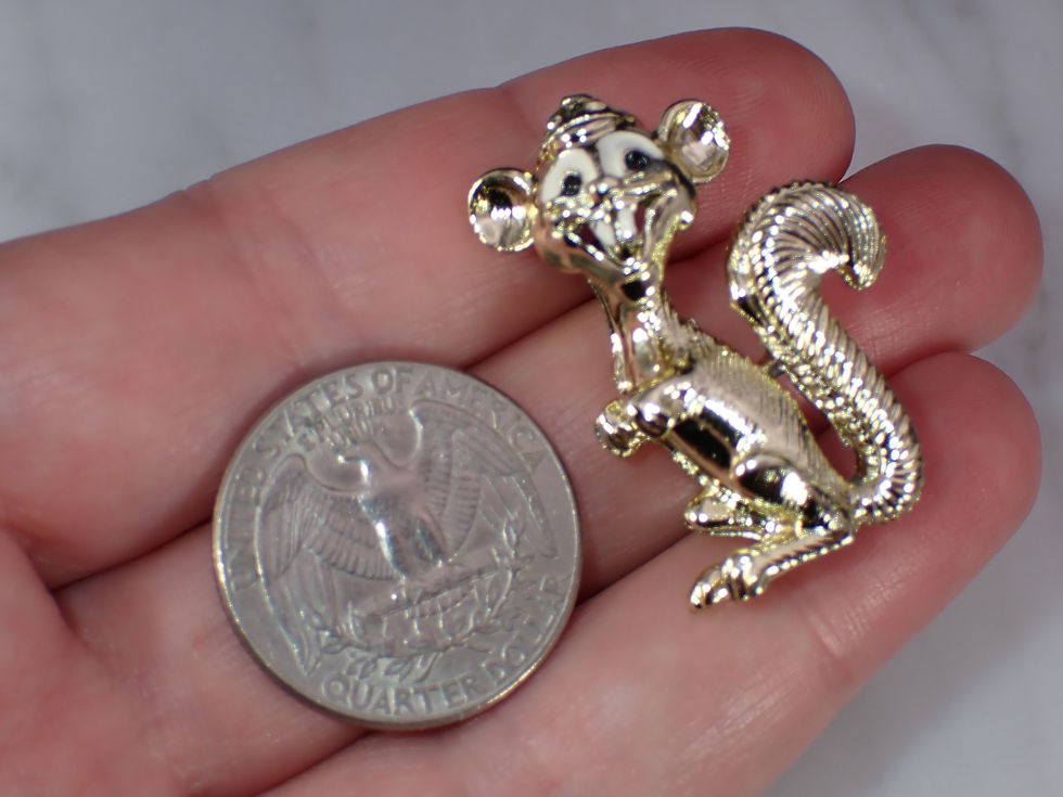 Thumbnail: Vintage Unsigned Gold Tone Metal Chipmunk Squirrel Critter Brooch Pin