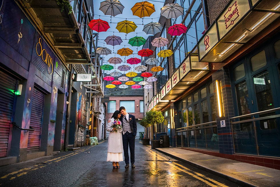 Wondering how to plan a wedding in Ireland or need some tips on for an Irish wedding day? Here's a sample wedding day timeline in Ireland by a real industry expert. wedding morning timeline,wedding day timeline ireland,wedding day timeline 1pm ceremony,weddng morning timeline,tips for an irish wedding day, tips for an irish wedding ceremony, tips for an irish wedding reception,wedding photographers ireland, wedding photographers dublin, dublin wedding photographers