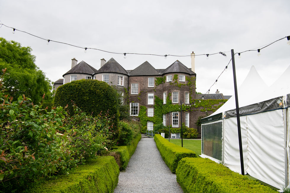 killkenny wedding, kilkenny wedding photographer, butler house,butler house wedding, butler house wedding photographer,butler house wedding photos, butler house wedding rates, small wedding venues ireland, small wedding venues kilkenny, intimate wedding venues, intimate wedding venues kilkenny, wedding photographers kilkenny, wedding photographers ireland