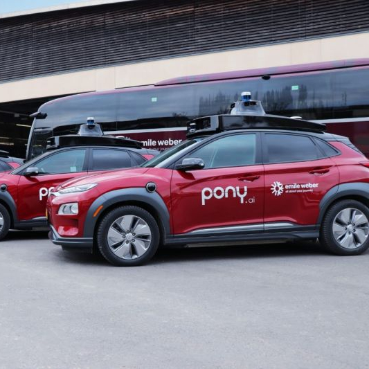 Pony ai Emile Weber_edited.jpg