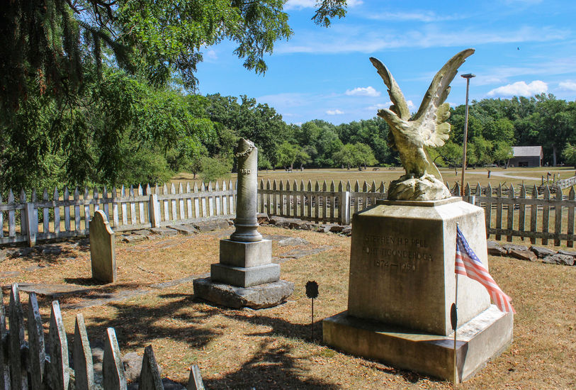 Pell Family Cemetery