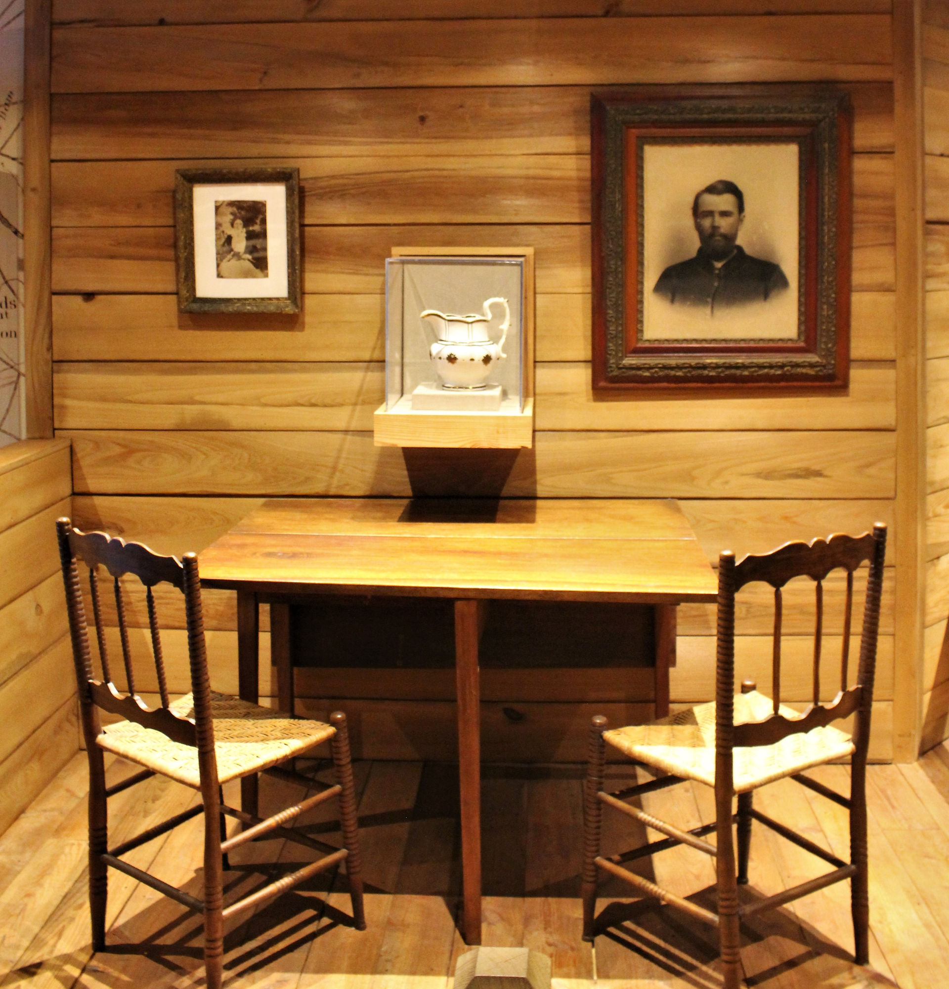 Original Bennett Table