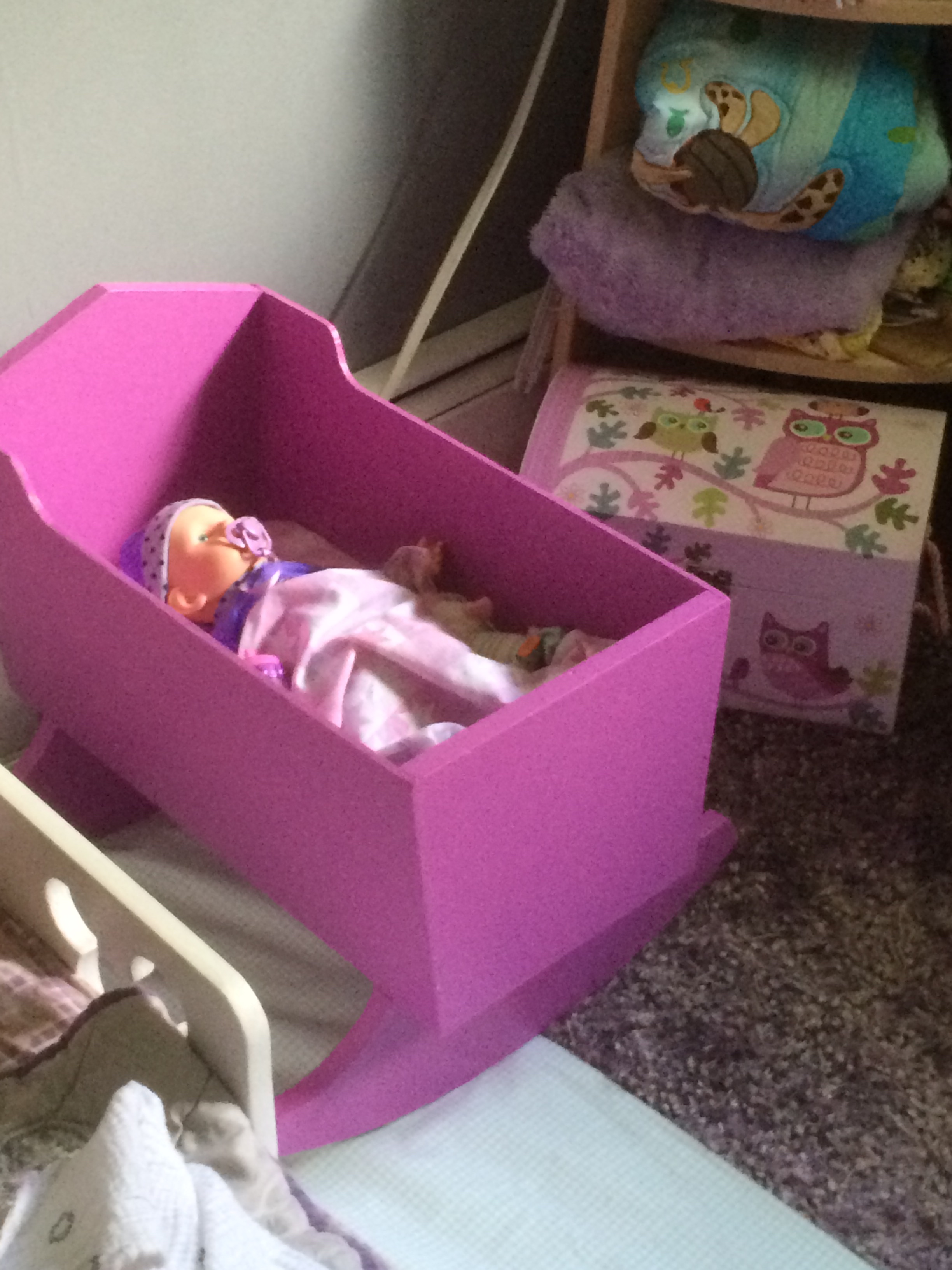 Doll cradle