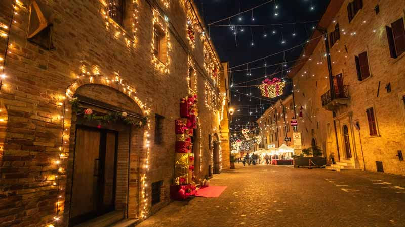 marche-natale-2025-a-corinaldo-01.jpg