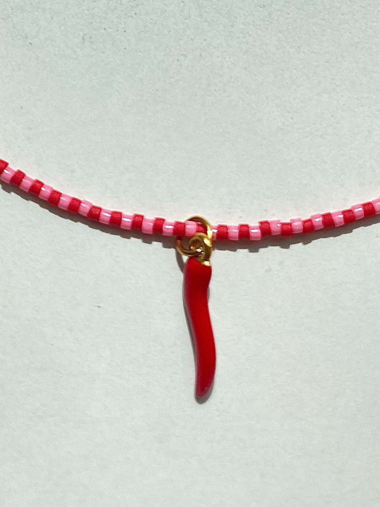BARELY THERE necklace 