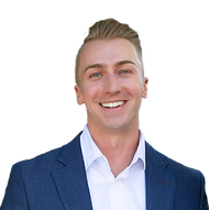 Headshot Transparent_edited_edited.png
