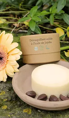 demaquillant-naturel-solide-a-lhuile-de-jojoba-dema-nat-jojo-comme-avant