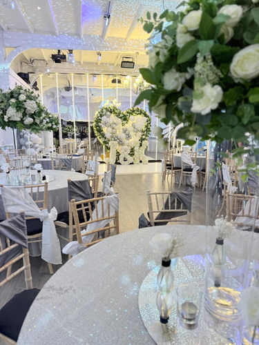 Wedding venue on the wirral, dressed with classic wedding floral