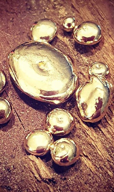 GoLd.....little bits of 14k Yellow gold