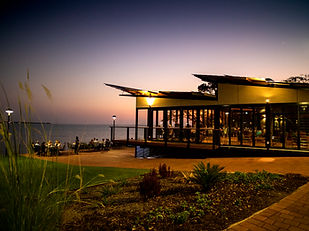 PeeWee's - Top Paved Area overlooking la