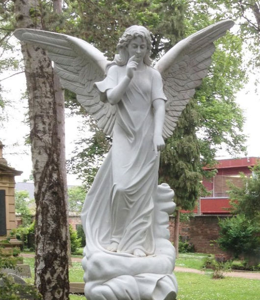 angel tombstone with big wings, handmade by marble