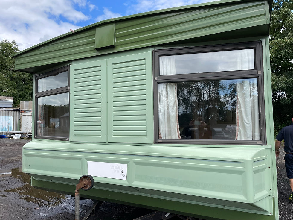 Atlas Deauville Super, 32x12, 2 bed.