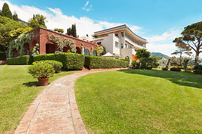 Garden Path