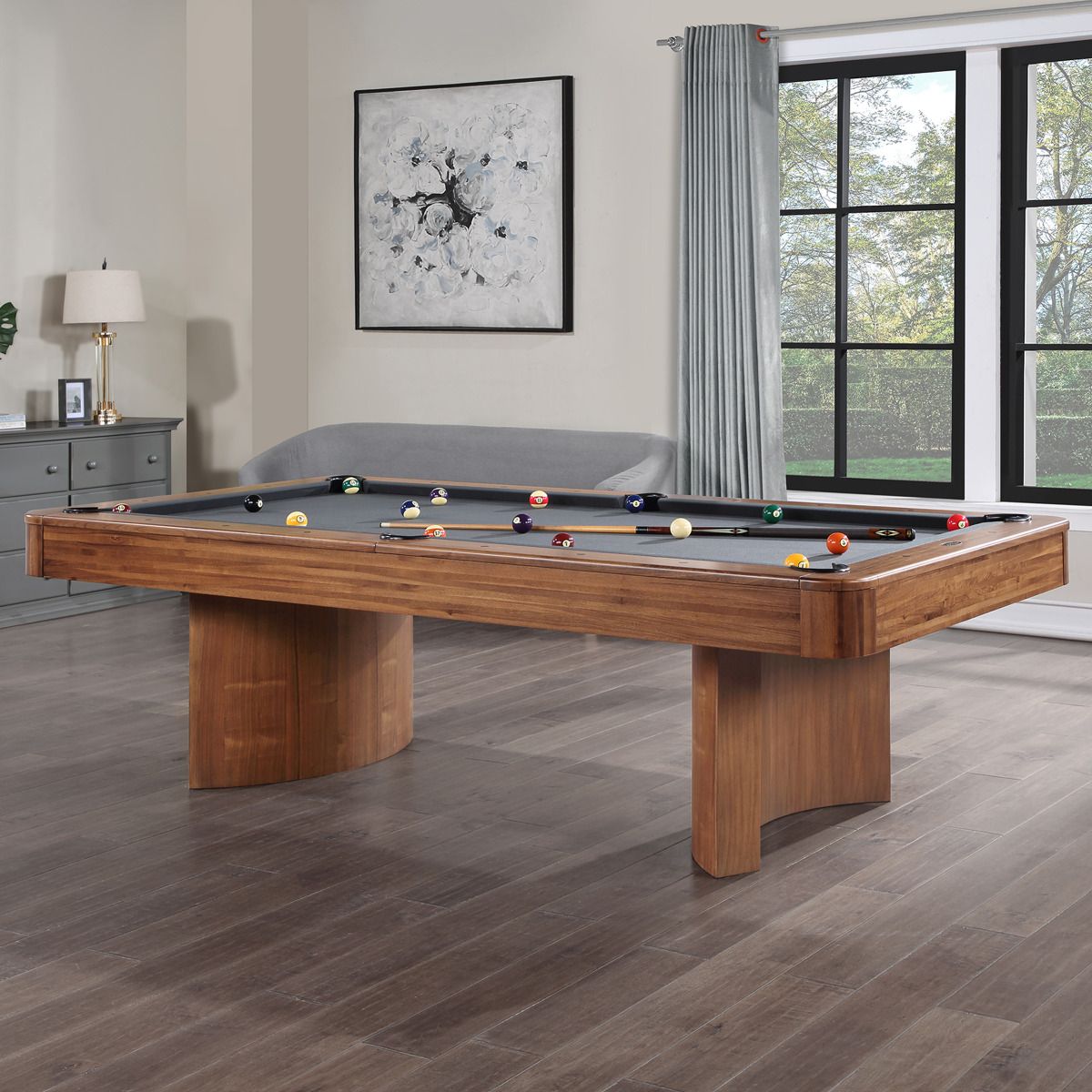 The Luna pool table