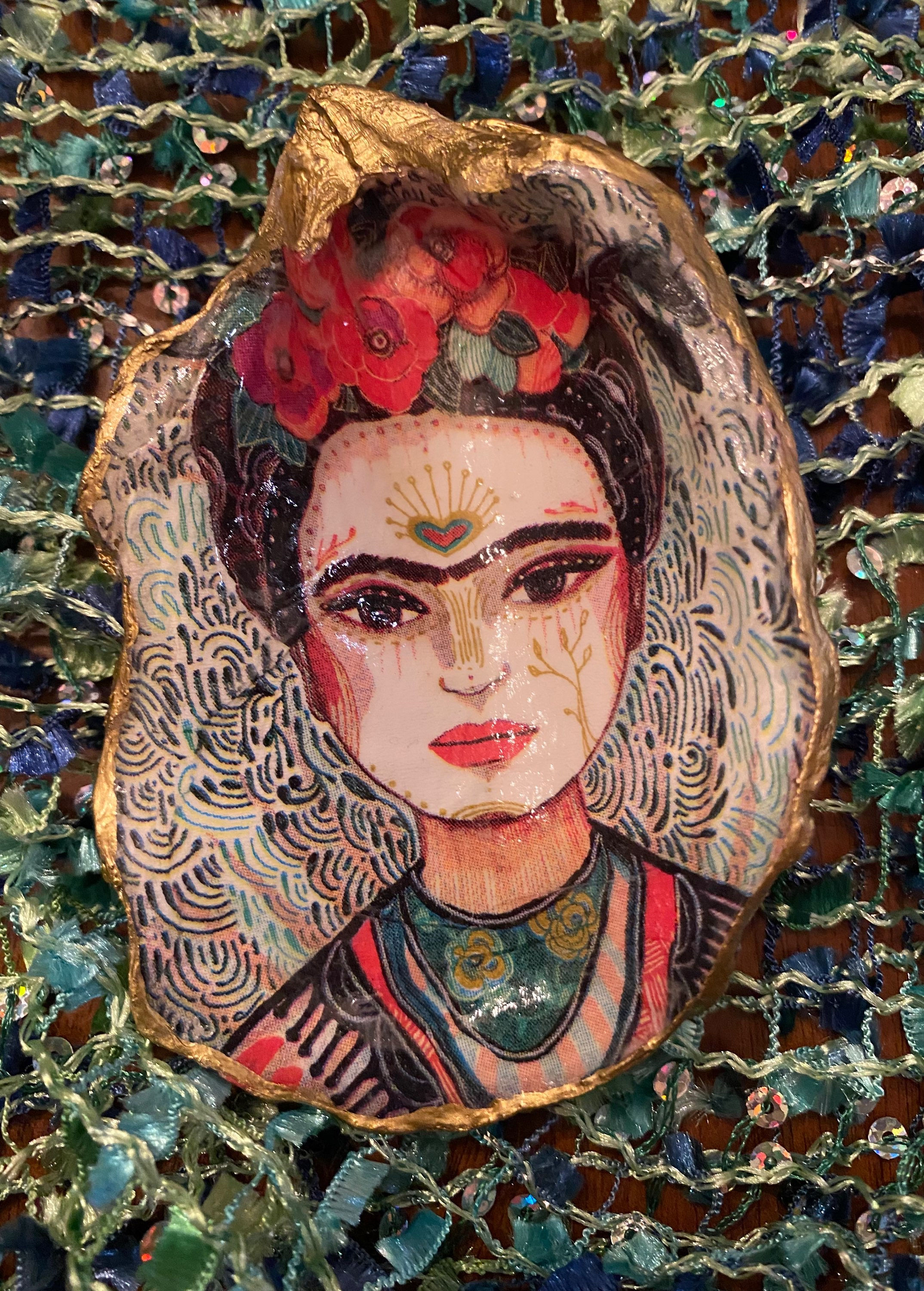 Image of Frida Kahlo - BOHO Oyster Shell