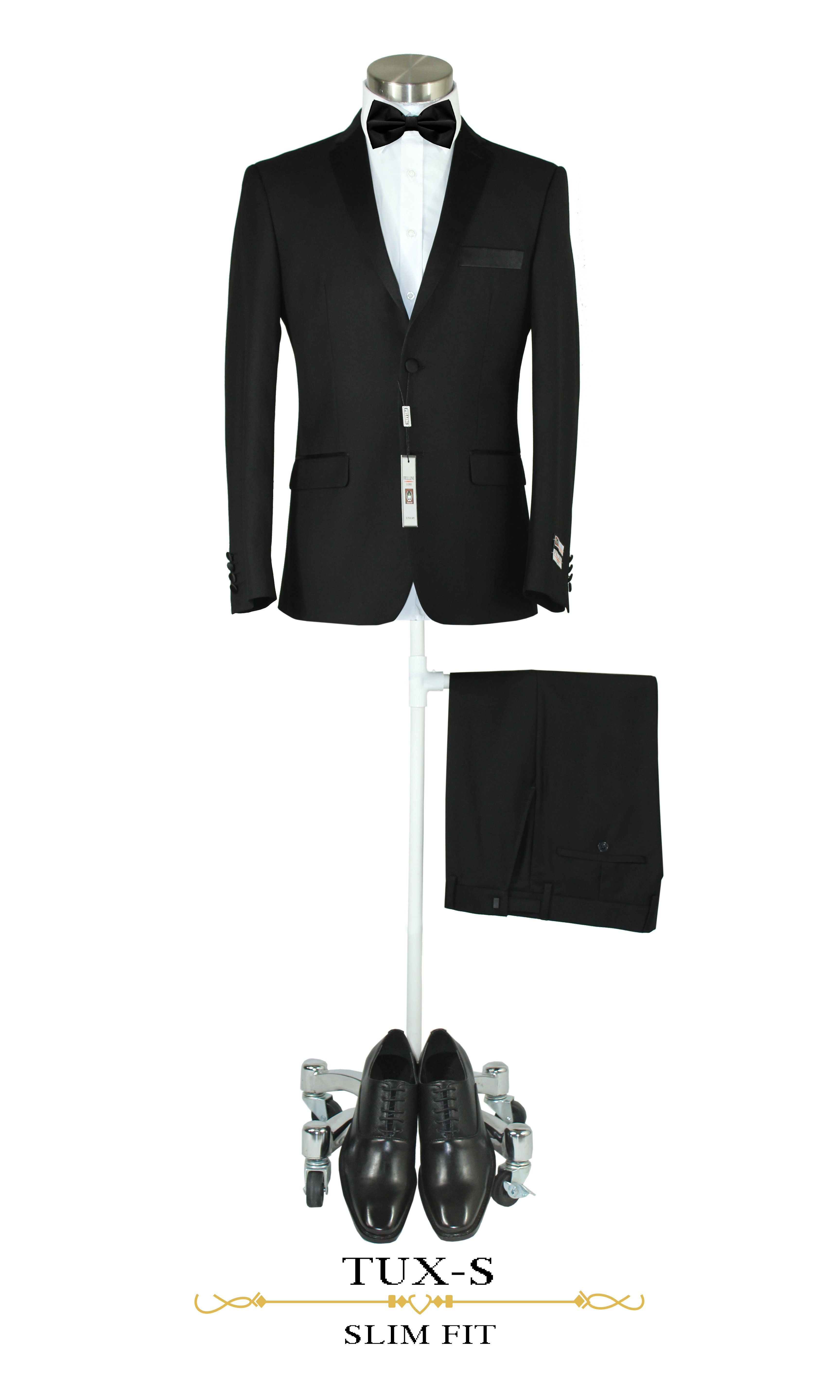 Slim fit  Satin lapel tuxedo suit