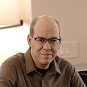 Marc Schonbrun headshot