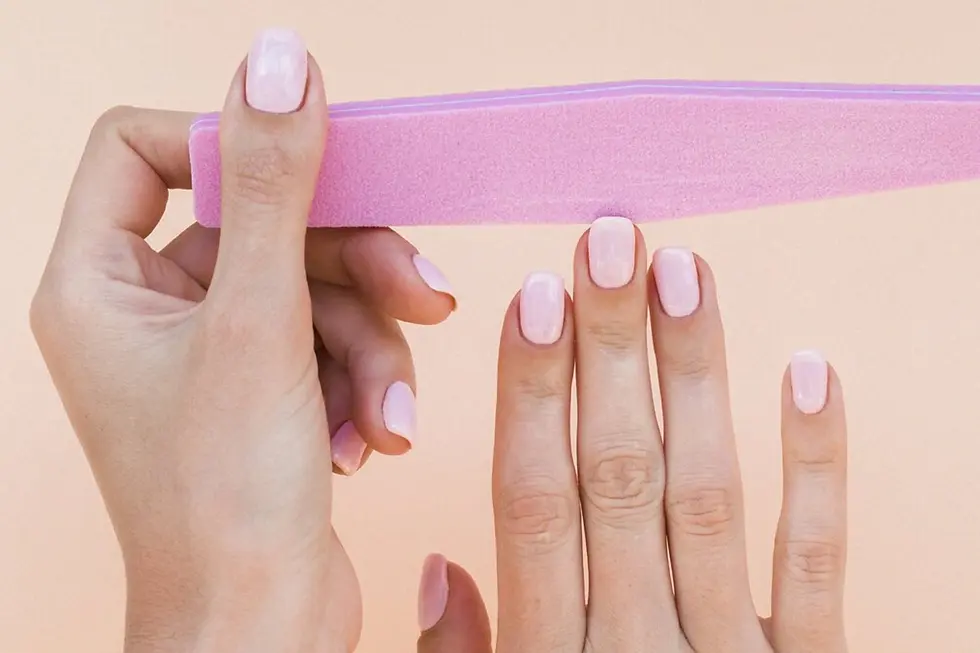 comment enlever des faux ongles en gel