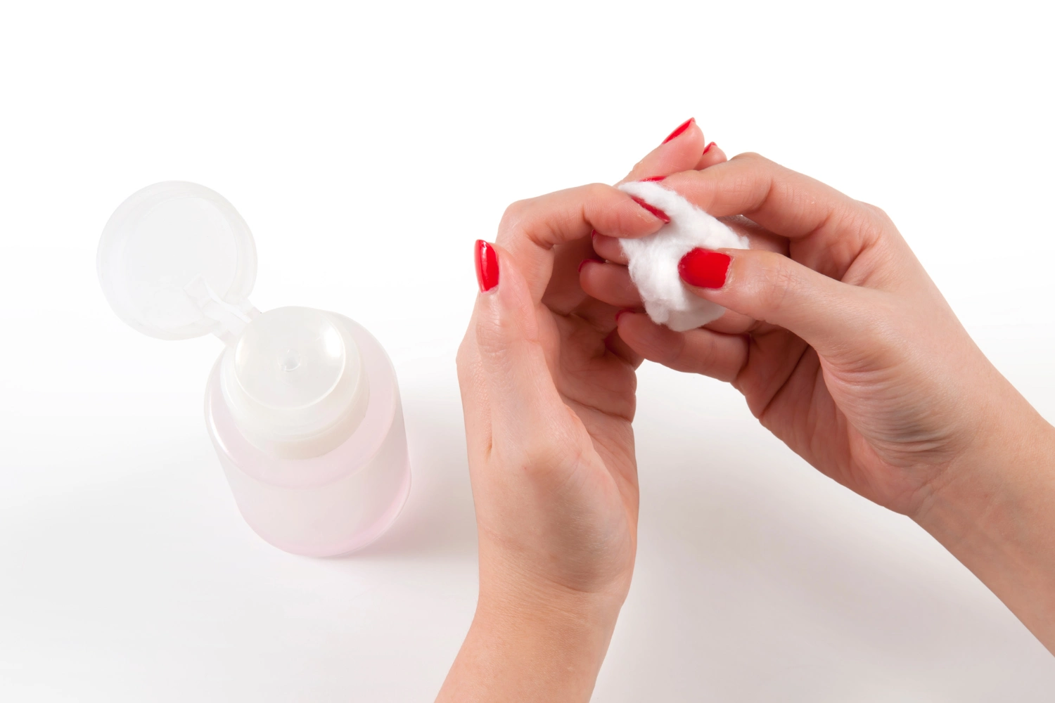 Comment enlever les ongles en gel ? (2024) Le Studio Nail Art
