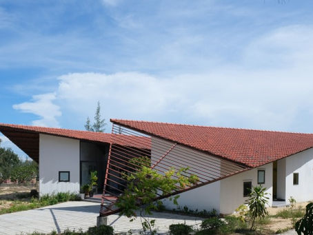 Nhà hình cánh diều