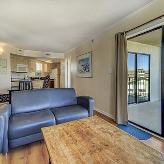 OSPREY SUITE 5.jpeg
