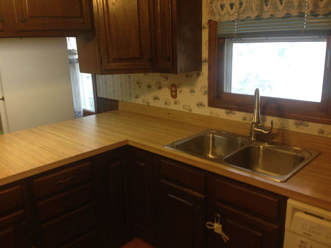 Kitchen Countertop Refinishing
