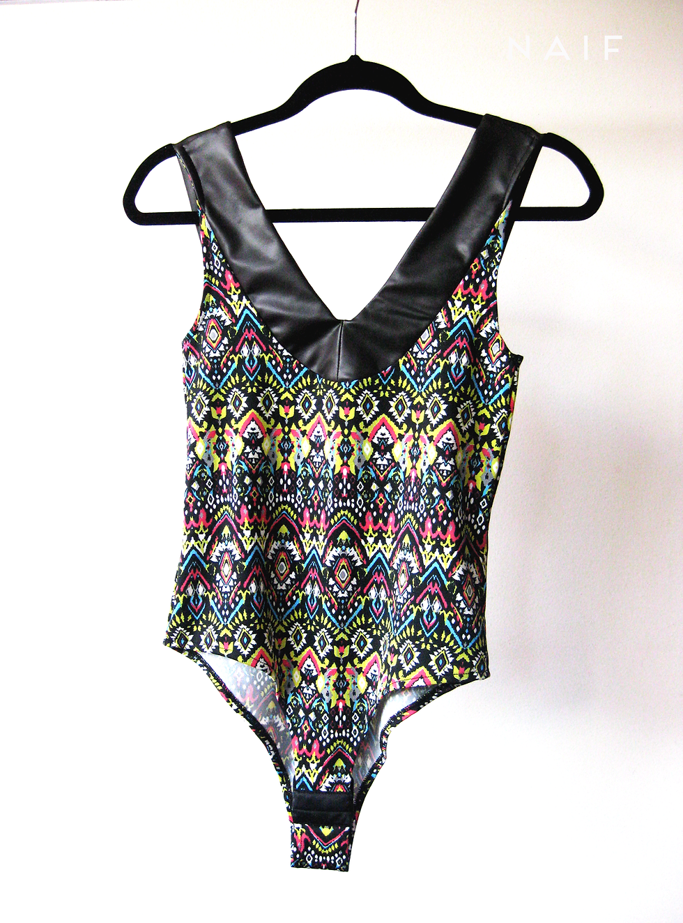 Body Tropical