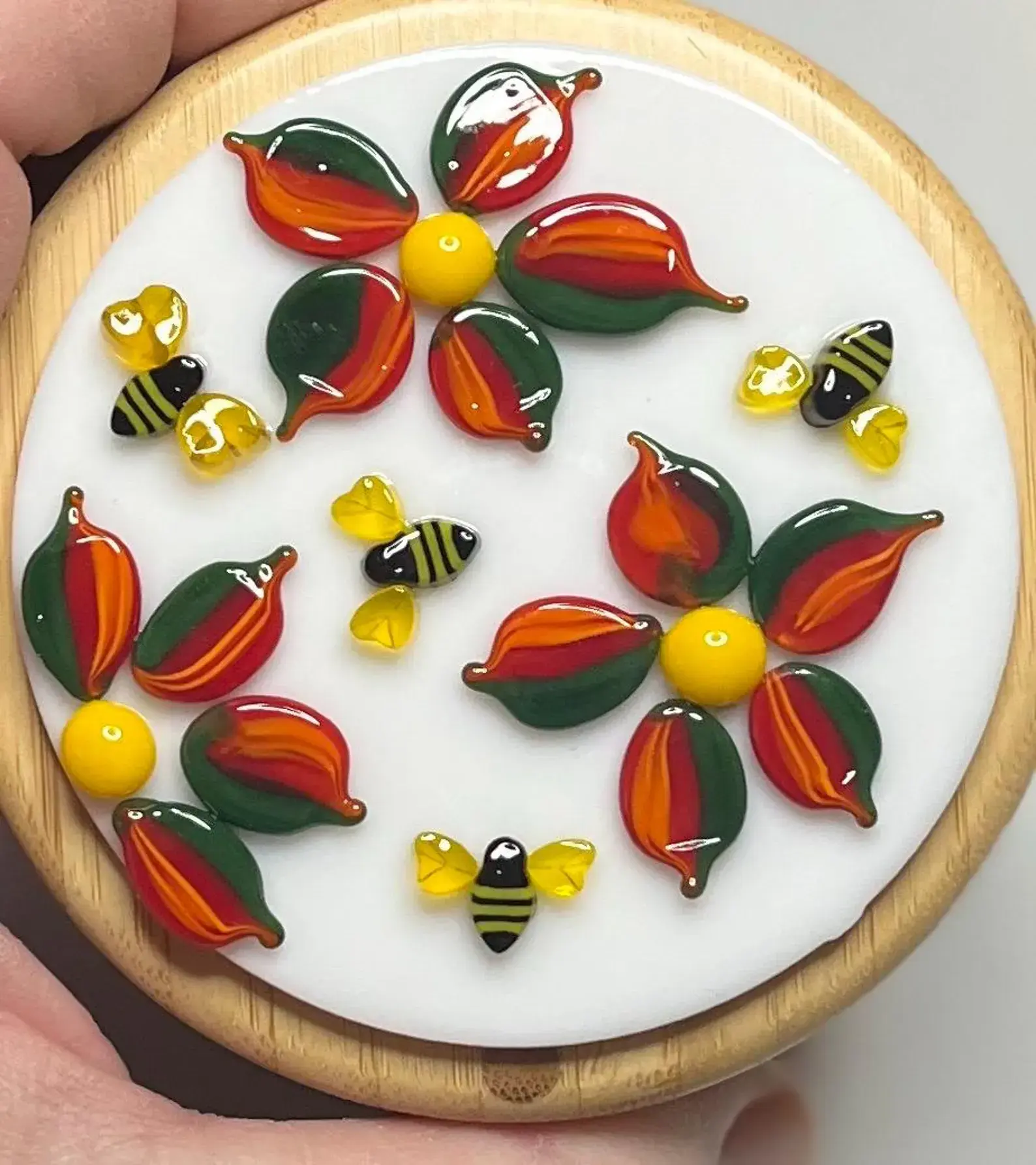 Coe 96 Murrini Bee with Wing 1 oz