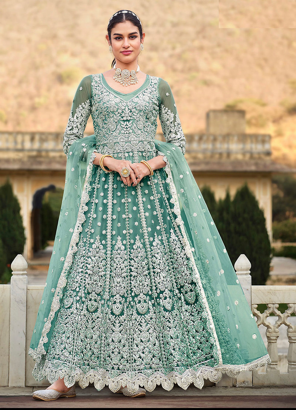 Green Embroidered Anarkali Product Code: SE-2076B