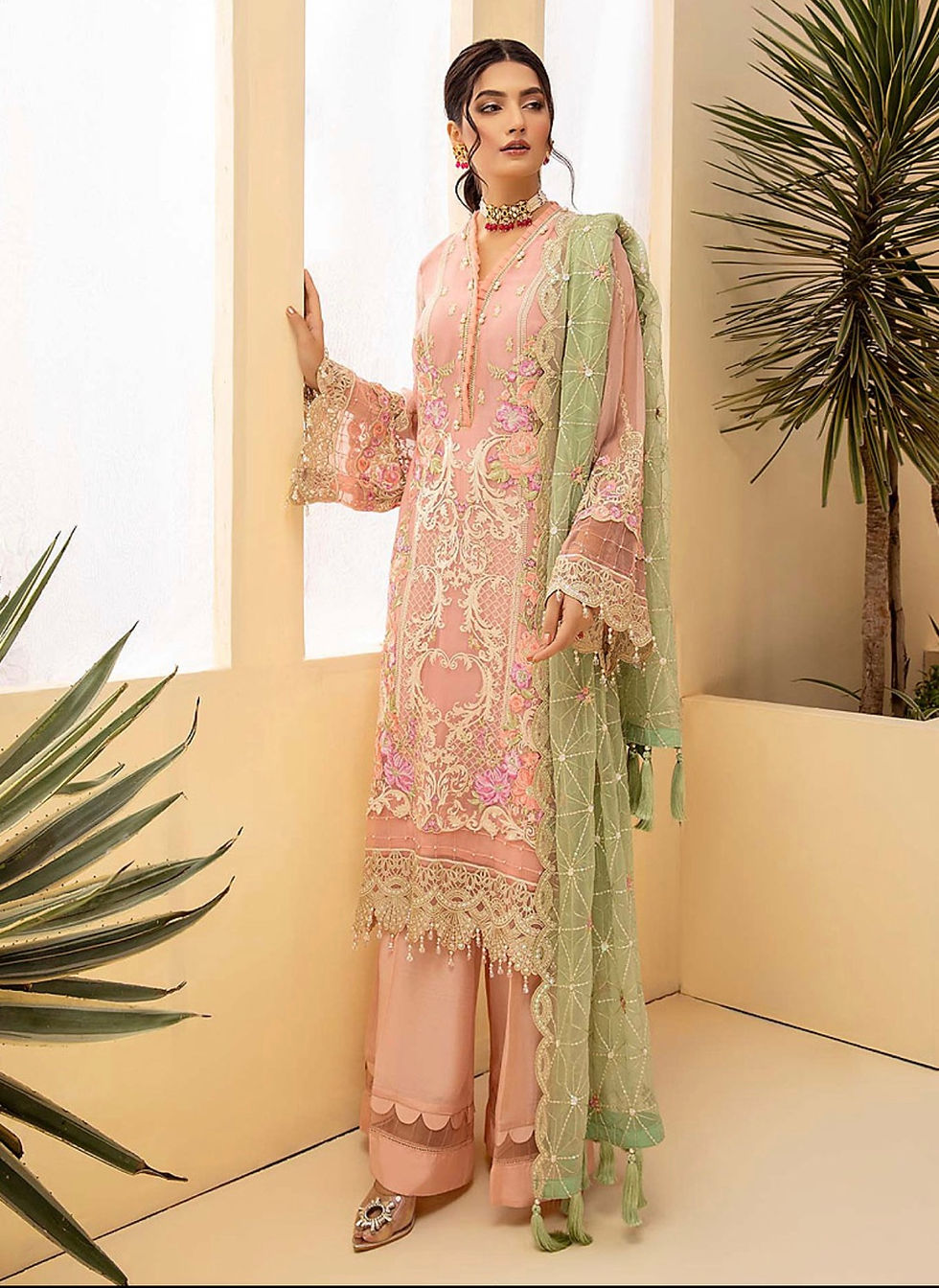 ADANS LIBAS – Coral Bouget Product Code: ALT-09