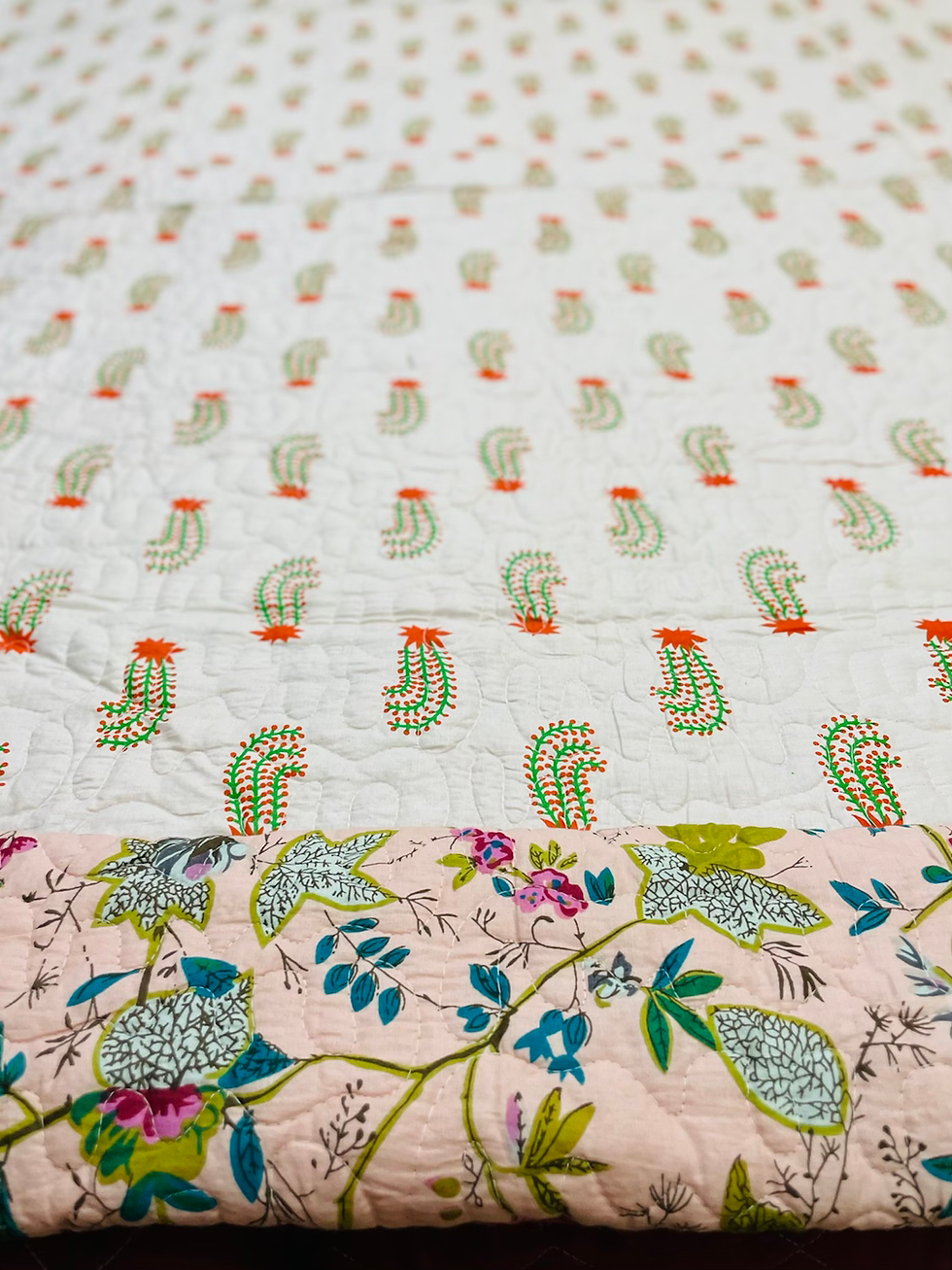 Thumbnail: Peach Double Bed Reversible Comforter/Bedcover- Quilted