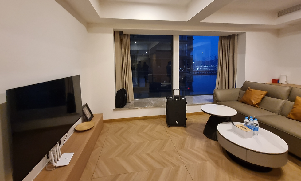 โรงแรม Nuanyu Riverview Homestay (Hongyadong)