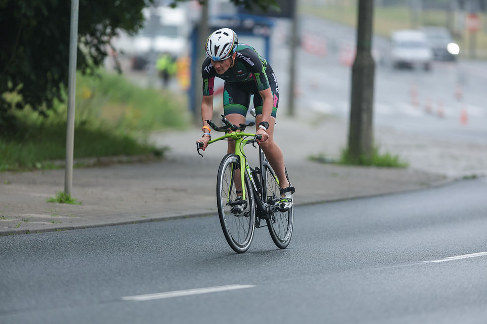 Jazda na rowerze triathlonowym